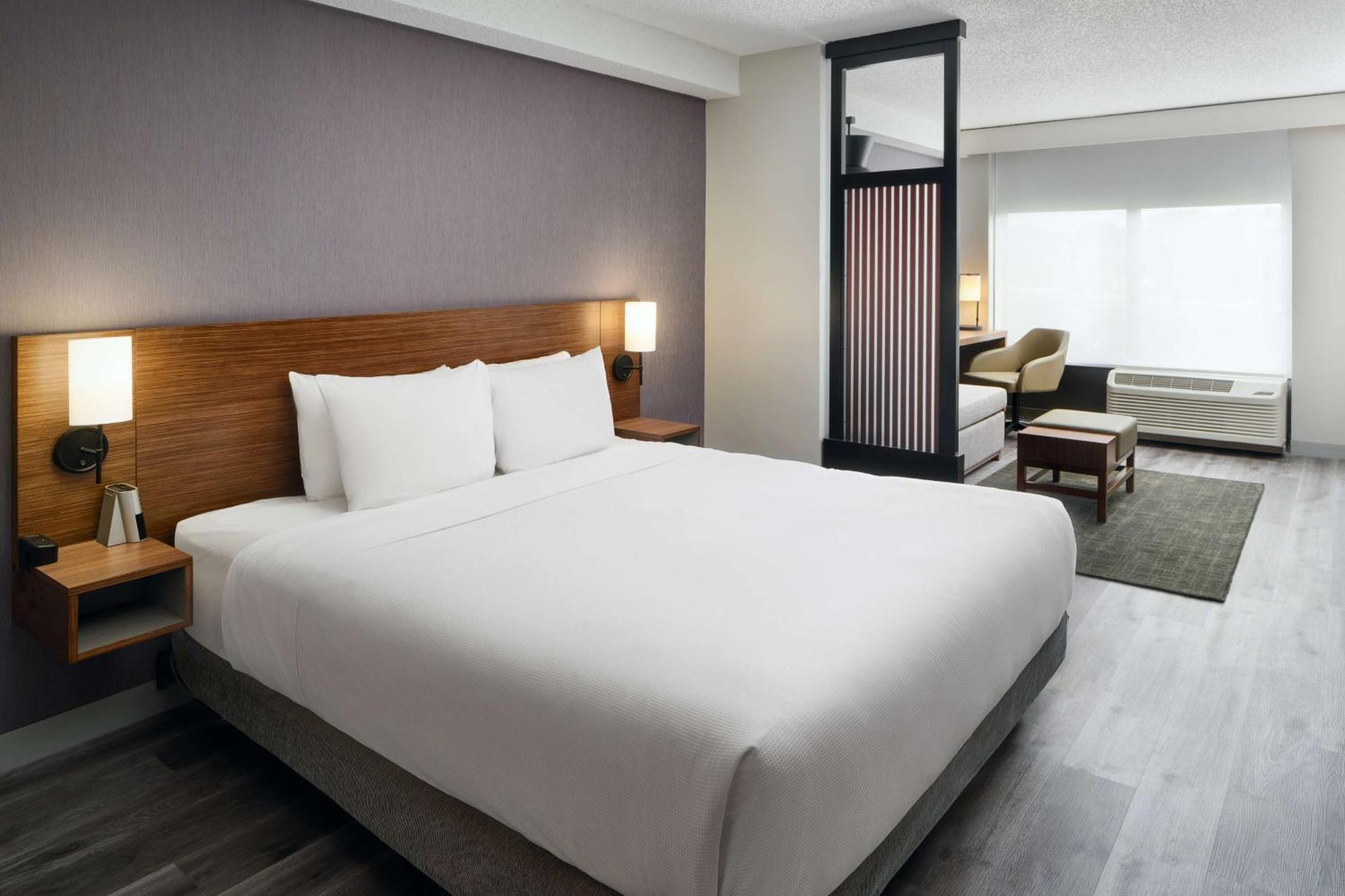 Hyatt Place 3*